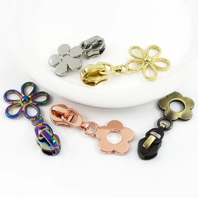 20/600Pcs 5# Nylon Zippers Sliders 10-50Pcs Flower Sewing Zipper Slider Garment Decoration Zip Puller Backpack Repair Closure Zips Head